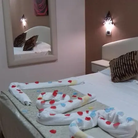 ホテル Le Pinede リコラ