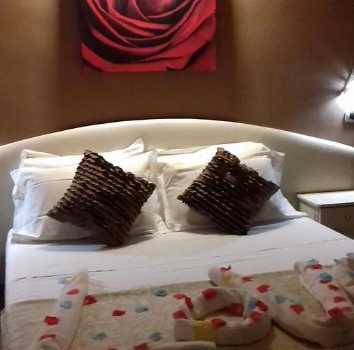 Otel Le Pinede Licola